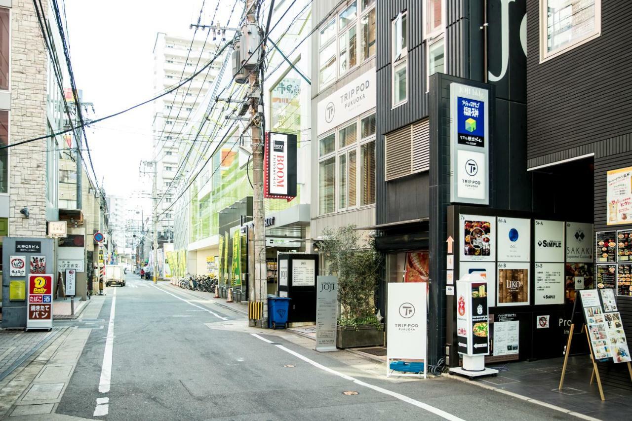Trip Pod Fukuoka -Snack & Bed- Hostel Hakata  Ngoại thất bức ảnh