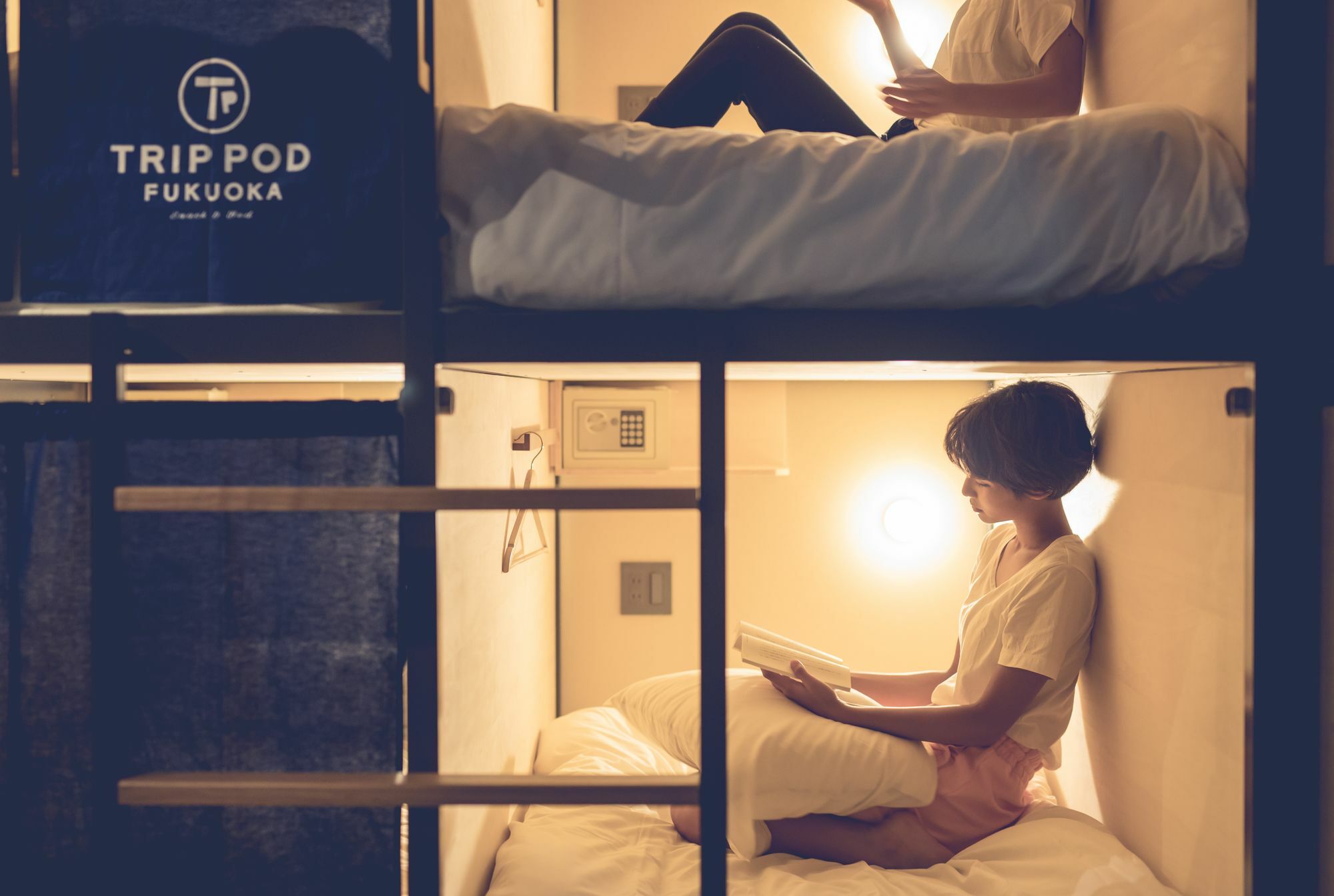 Trip Pod Fukuoka -Snack & Bed- Hostel Hakata  Ngoại thất bức ảnh